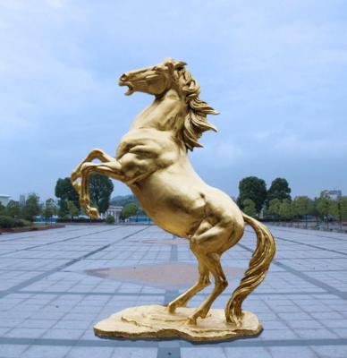 China Estatua de cobre amarillo al aire libre grande de encargo del caballo decoración de la plaza de la altura de 3 metros en venta