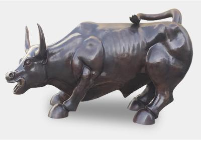 China Large Size Outdoor Metal Animal Sculptures Bronze Wall Street Bull Sculpture for sale