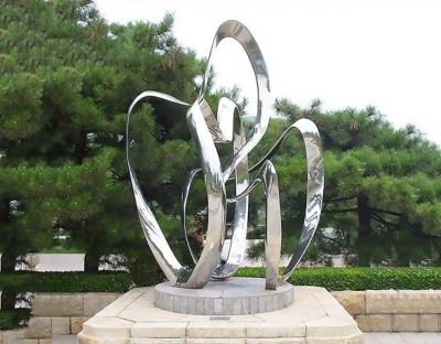China Custom Contemporary Garden Ornaments Statues Polished Metal Outdoor Abstract Sculptures for sale