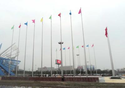 China Bandeira de lustro afilada polo do metal da altura de 30m à venda