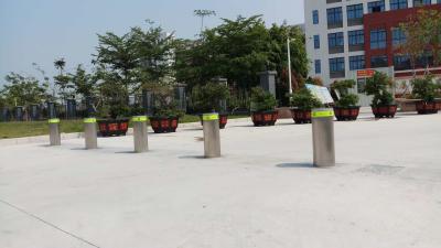 China 3.5T CE Road Guard Forging Metal Parking Bollards for sale