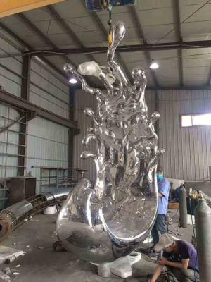 China Forjar las estatuas de acero inoxidables del jardín 316L para la decoración de la plaza en venta
