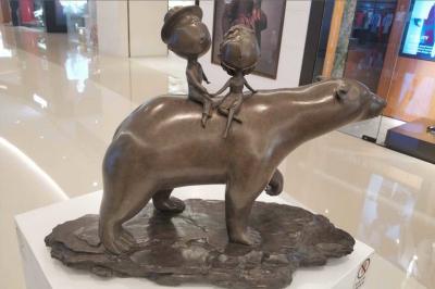 China Decorative Home Indoor Small Bronze Sculpture 0.5m Length for sale