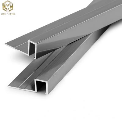 China Extrusões de portas de alumínio polido de perfil quadrado de alumínio à venda