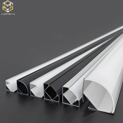 China Extrusión de canales de perfiles de bandas de aluminio LED comerciales de 10 mm en venta