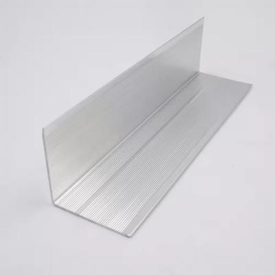 China L-type aluminium hoek extrusieprofiel warmteput OEM Te koop