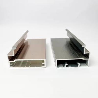 China Massengut 4040 Aluminium-Extrusionsrahmenkomponenten Schraubenhänge Schraubenöffnungen zu verkaufen