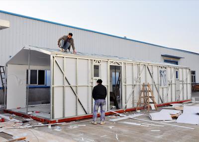 China Fireproof Light Steel Frame Metal Prefab Car Shed With Steel Sheet Cladding for sale