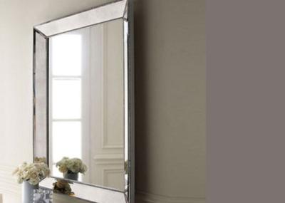 China Espejo de plata redondo durable del cuarto de baño, vidrio de encargo a prueba de humedad del espejo en venta