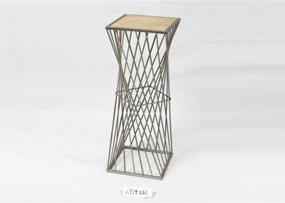 中国 木製の表面の金属フレームの小さい現代折り畳み式小テーブル 販売のため