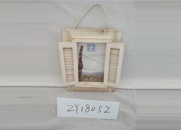 Quality Heart Shaped White Wooden 6x4 Inch Album Picture Frames for sale