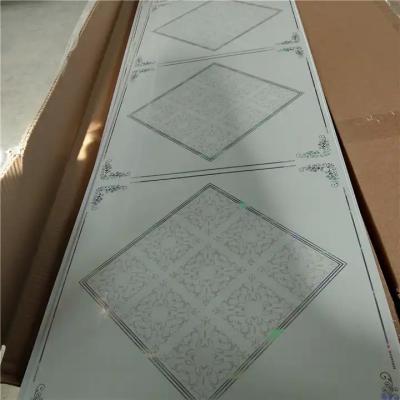 China Heat Insulation PVC Wall Ceiling Panel High Glossy 250mm Width for sale