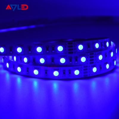 China Tiras coloreadas Bluetooth de la luz del RGB 5050 LED de la tira de la prenda impermeable LED de Cinta IP67 en venta