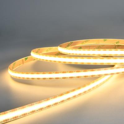 China Unidad de corte de 7 mm 2700k Luzes de banda LED calientes blancas 12 voltios en venta