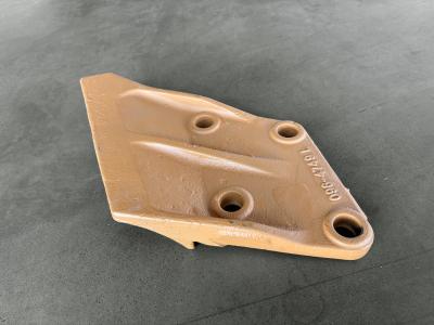 China 0964747 Caterpillar Sidecutters-4 BOLT TRACK Excavator LH Side Cutter for sale