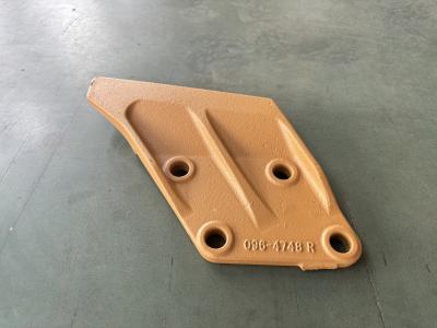 China 0964748 Caterpillar Side Cutters-4 BOLT TRACK Excavator LH Side Cutter for sale