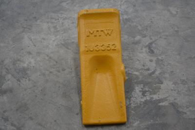 China Liga de molde MTW de J350 Digger Bucket Teeth 6kg 1U3352 à venda