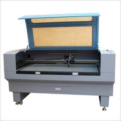Chine CCD Series Automatic Laser Engraving Machine For Wood UV PVC Woven à vendre