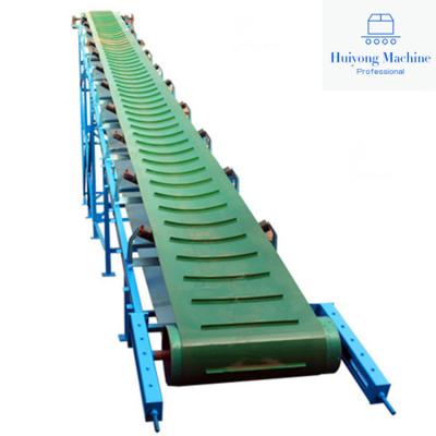 China Corrugated Belt Conveyor Fire Resistant Small Mobile Belt Conveyor for sale