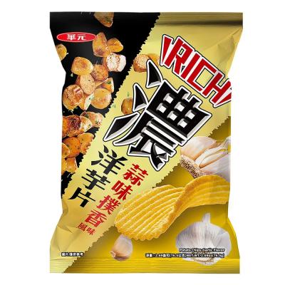 China Bulk Purchase Asian Snacks Thick Series Garlic Flavor Potato chips 76.5g 10Packs Asian Snack Merchant for sale