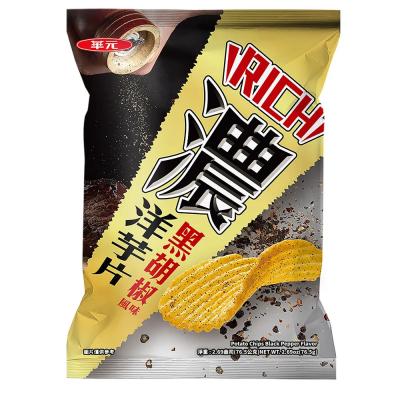 China Asian Snack Wholesale Supplier Thick Series Black Pepper Flavor Potato chips 76.5g 12Packs Asian Snack Merchant for sale