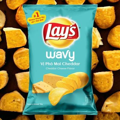 China Lay's Cheddar Cheese Chips Wholesale Case - 90G x 40 g Bags for Retailers for sale