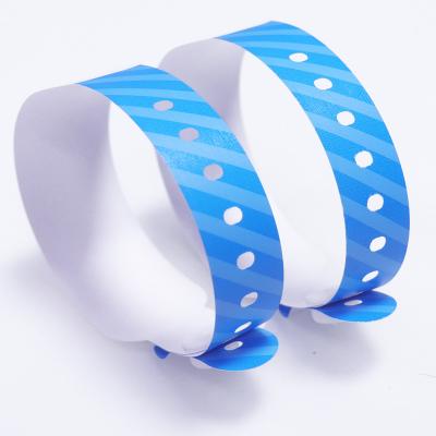 China Round Hospital Patient Wristband ID Bracelet With UPC Bar Code for sale