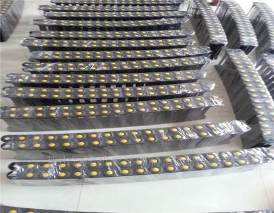 China Buena dureza del cable de la cadena de acero de la fricción en sistema de apoyo de la manguera TL80 en venta