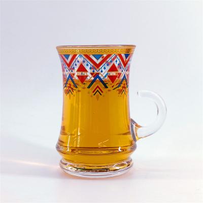 China Taza de té árabe de primera calidad Superficie lisa Taza de té tradicional turca en venta