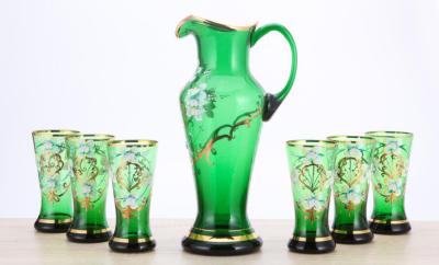 China Green Water Jug Glass Set Custom 2.2L Elegant Glass Water Pitcher for sale