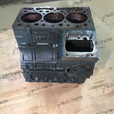 China D722 D722-B D722E Sleeve Engine Block , 16873-01013 Kubota Excavator Spares for sale