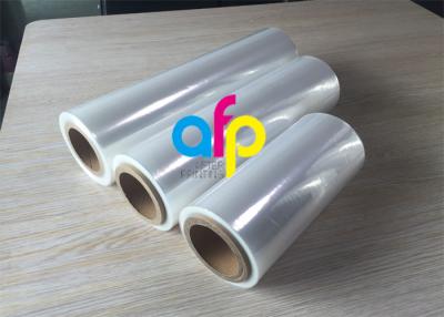 China 25 Mic/90 calibran la película plástica del plástico de embalar del calor, película altamente clara del envasado por contracción en venta
