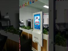 Automatic Hand Sanitizer LCD Digital Signage Kiosk