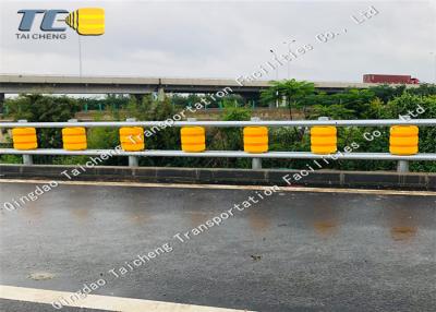 China EVA PU Roller Roadside Safety Barriers Anti Rusting For Passage Intersection for sale