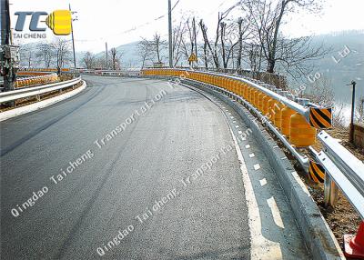 China Curve Roads Rolling Guardrail Barrier , Anti Corrosion Box Beam Guardrail for sale