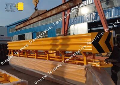 China Custom Road Block Crash Cushion System With AS4680 AASHTOM108 Standard for sale