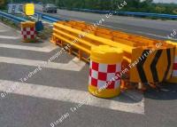 China Road Block Crash Cushion Attenuator Powder Coated ISO9001 Certification for sale