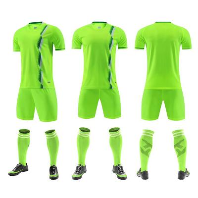 China Polyester-atmungsaktive Fußballmannschaftsausrüstungen, langlebiges kundenspezifisches Sublimations-Fußballtrikot zu verkaufen