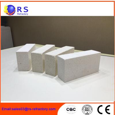 China Corundum Mullite Fire Resistant Bricks , Heat Insulation Furnace Refractory Bricks for sale