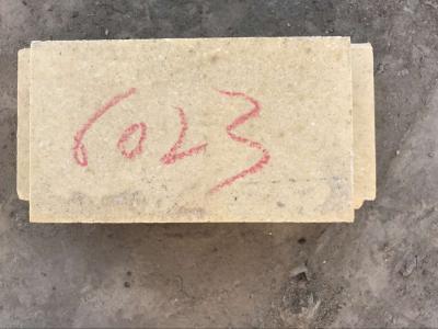 China Good Acid Erosion Resistance Standard Size Insulating Fire Brick In Refractory for sale