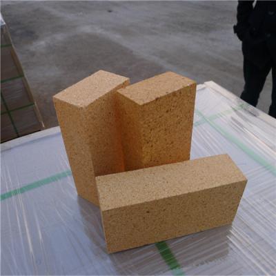 Chine Brique réfractaire isolante de haute résistance mécanique, briques réfractaires réfractaires d'argile pour Bolier à vendre