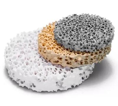 China Filtros de espuma cerámica de carburo de silicio alumina zirconia Zr Filtros de espuma cerámica porosa para fundición en venta