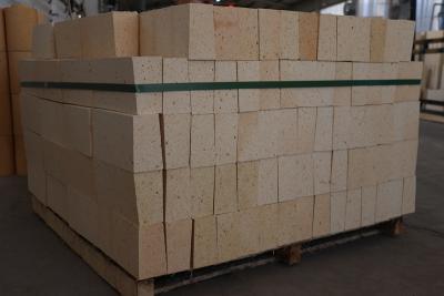 China High Strength Alumina Runner Bricks for Cupola Furnace , Customized Size for sale