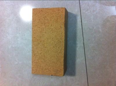 China Refractory Fire Clay Brick, Magical Shape Lightweight Fire Brick Customized for sale