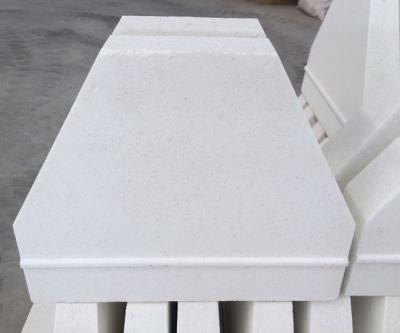 China Ultra Purity Sintered Corundum Refractory Fire Bricks For Electronics And Petrochemical Furnaces for sale