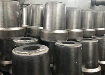 China Vida útil longa de grande resistência do bocal de aço do coletor do material refratário da concha à venda