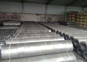 China Expansão térmica pressionada seca de elétrodos de grafite 1.1-1.4 do tijolo UHP da fornalha de arco à venda