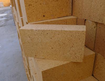 China Standard Size Refractory Fireclay Brick High Mechanical Strength For Glass Furnace for sale