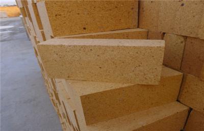 China Al2O3 30% - 65% Refractory Fire Clay Bricks , Insulating Fire Brick For Lime Kiln for sale
