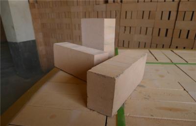 Chine Briques d'argile réfractaire à haute densité d'isolation pour le four à hautes températures à Shullte à vendre